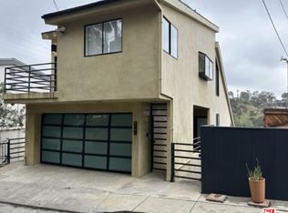8581 W Cole Crest Dr, Los Angeles, CA 90046
