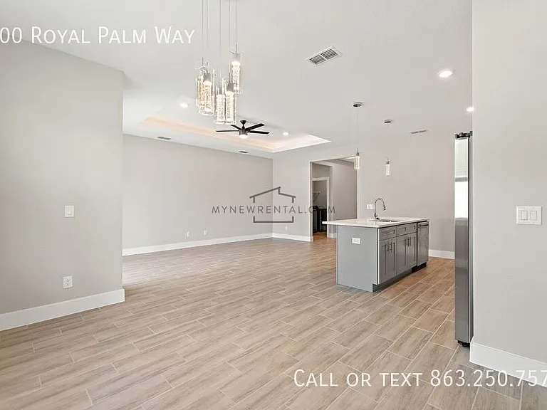 300 Royal Palm Way — Photo 17