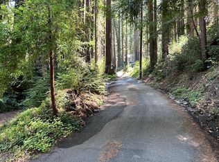 141 Leafwood Dr, Boulder Creek, CA 95006