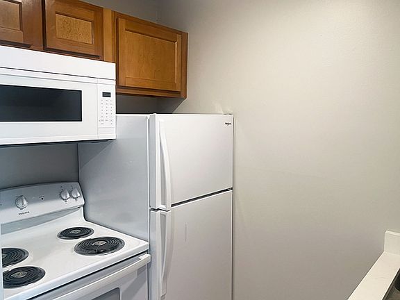 2nd image of 3051 Marshall Ave #3060-413