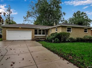 131 Saint Clare Ter, Tonawanda, NY 14150