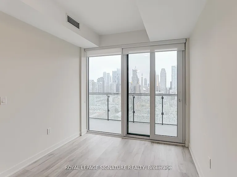135 Lower Sherbourne St #2729 — Photo 21