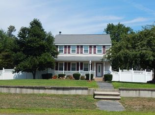 45 Oneida St, Methuen, MA 01844