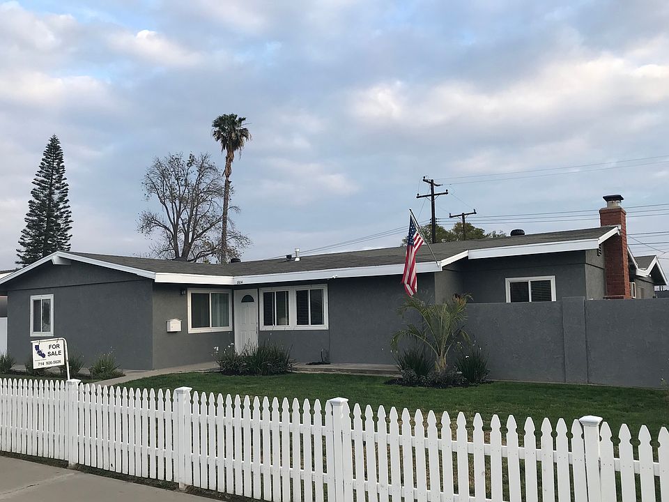 1st image of 804 E Meats Ave
