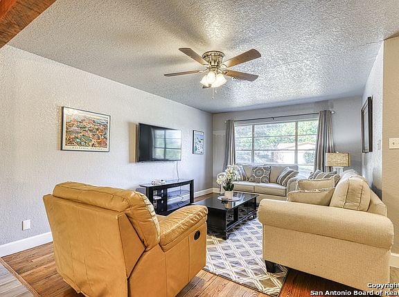 4th image of 226 Tammy Dr