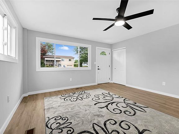 5th image of 705 Faith Dr