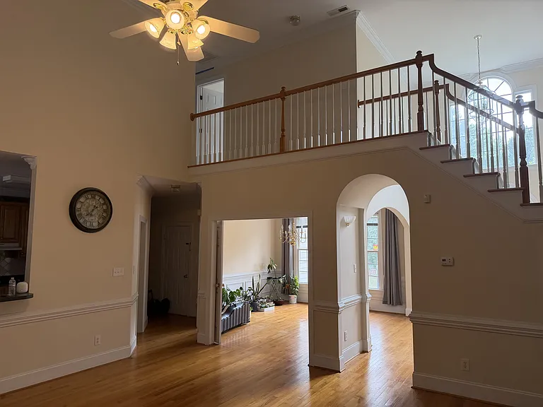 117 Council Gap Ct — Photo 2