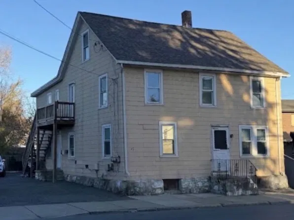 45 Main St Unit 2, Woburn, MA 01801