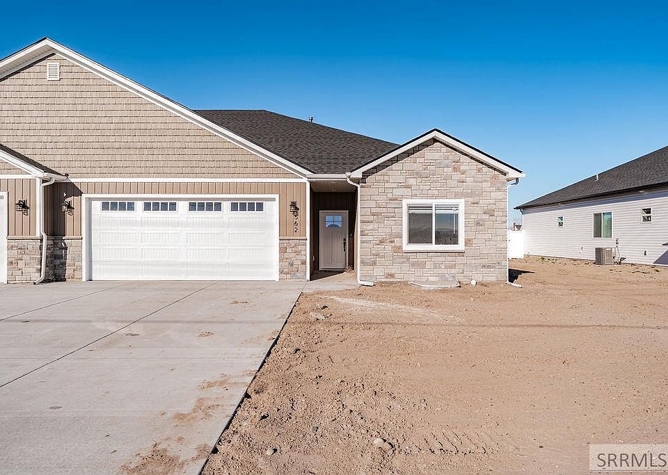 1st image of 562 Zions St