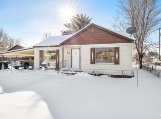217 Orchard Dr, Gooding, ID 83330