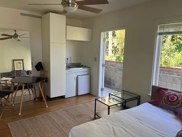 Summit Dr — Photo 1