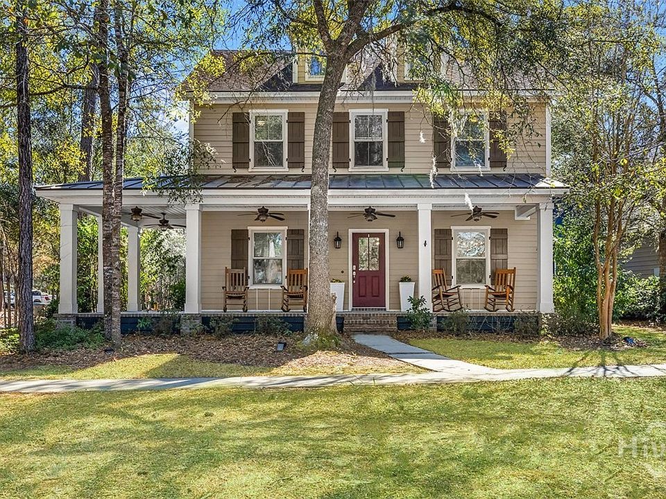 1st image of 205 Ridgewood Park Drive N