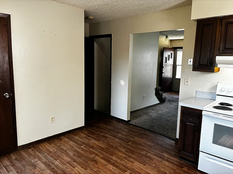 1205 Randolph St — Photo 8