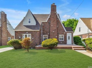 5 Flint Ave, Hempstead, NY 11550