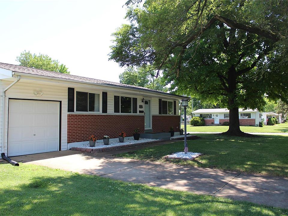 1st image of 1005 Bellarmine Ln