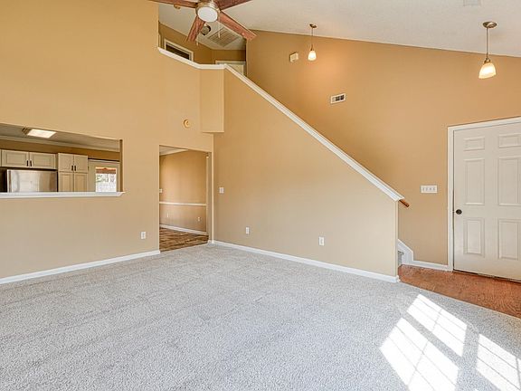 5th image of 409 Flamingo Way