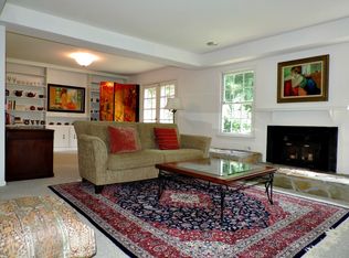 6640 High St, Falls Church, VA 22046