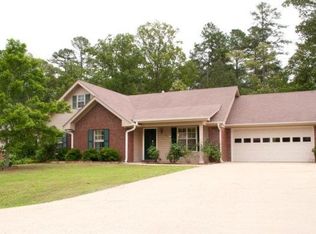 202 Forest Ridge Dr, Oxford, MS 38655