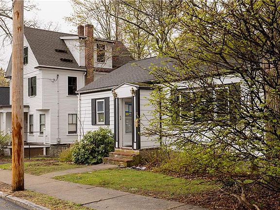 3rd image of 177 Perham St