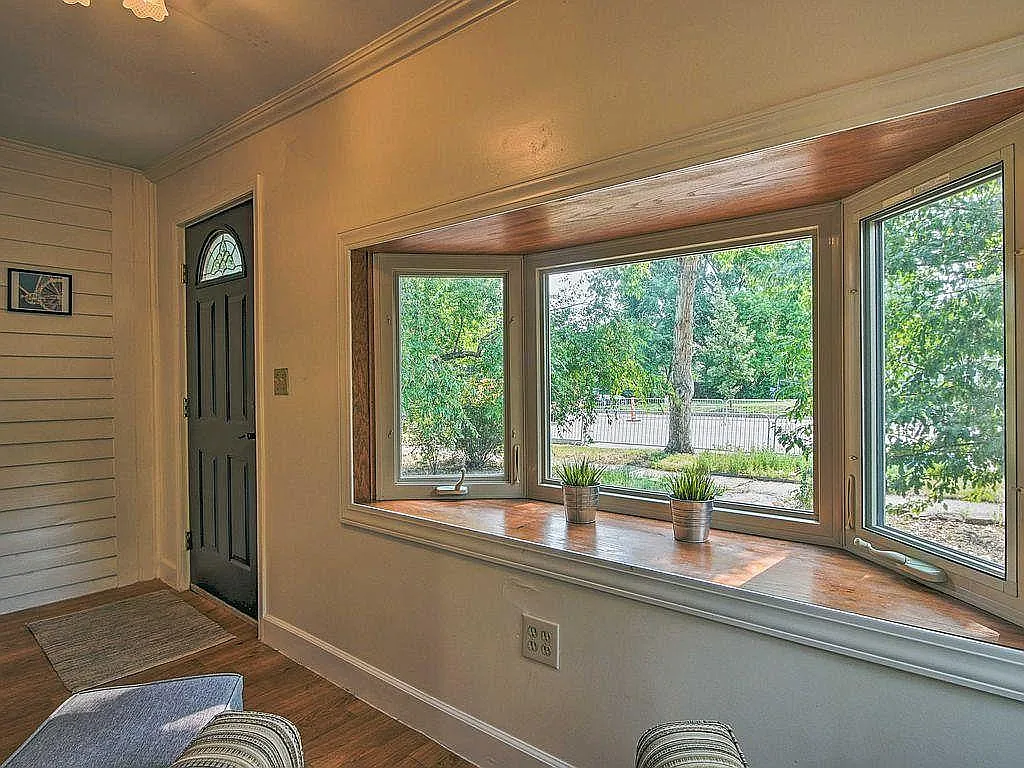 2 bed, 1196 sqft, $2,700 — Photo 4