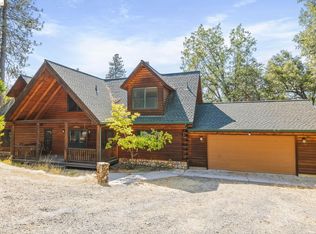 22420 Colorado River Dr, Sonora, CA 95370