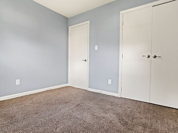 3rd image of 2602 Mallard Ct