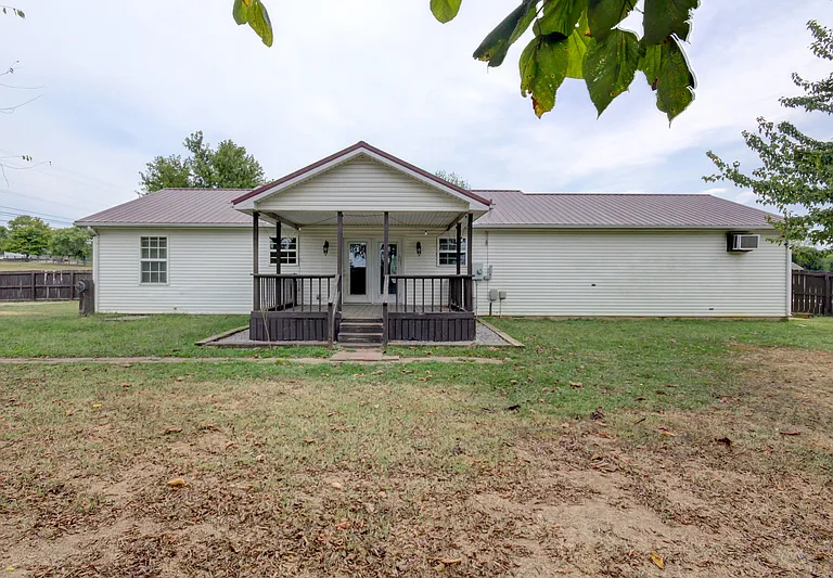 16 Winding Oaks — Photo 44