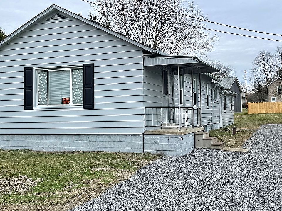 1st image of 2892 Hunter St