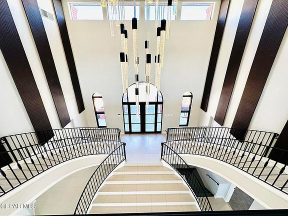 5th image of 51 Sierra Crest Dr