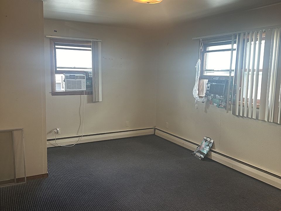 1st image of 510 8th St S #7