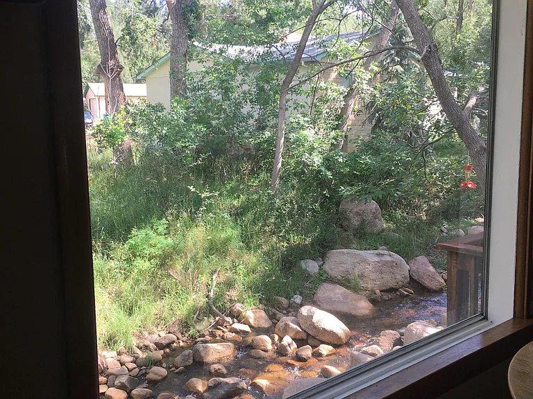 1517 W Cheyenne Rd — Photo 8
