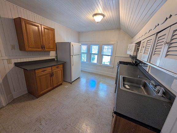 5th image of 1 Audubon St APT 5