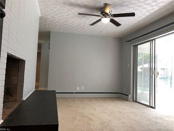 5th image of 209 Crittenden Ln
