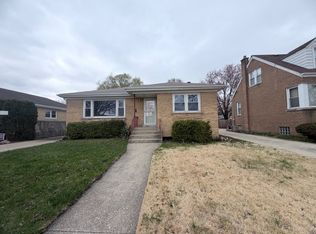 (Undisclosed Address), Brookfield, IL 60513