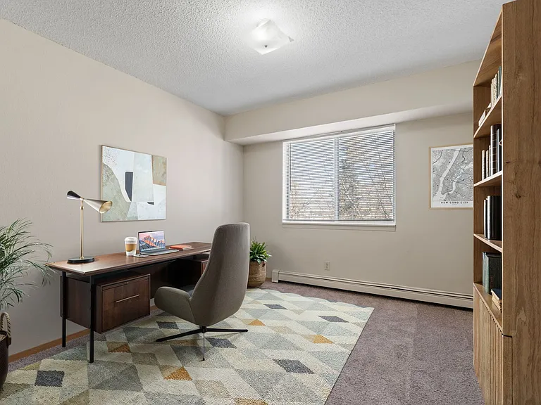 Two Bedroom C - 2 Bed / 2 Bath - 950 Sq.Ft.