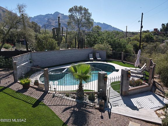 5th image of 510 E Eton Dr
