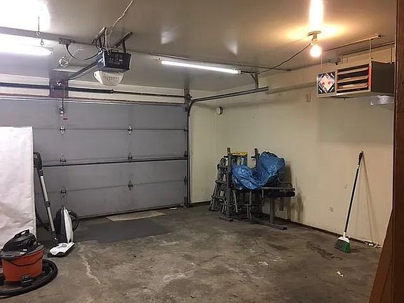 2nd image of 4321 Ambler Cir #7