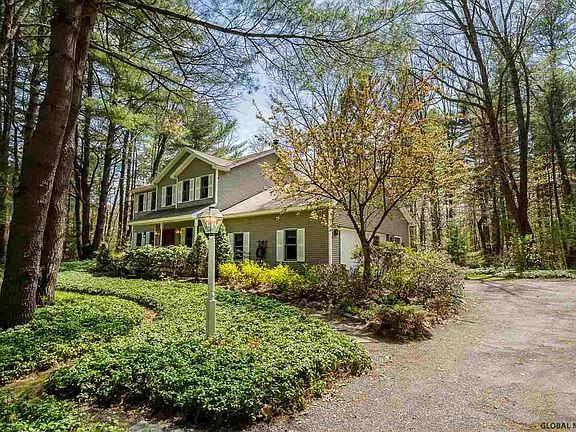 3rd image of 4 Old Saratoga Knolls Ln