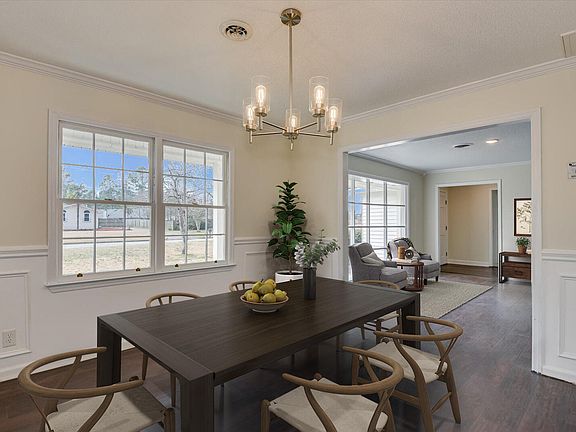 4th image of 1713 Deerwood Drive