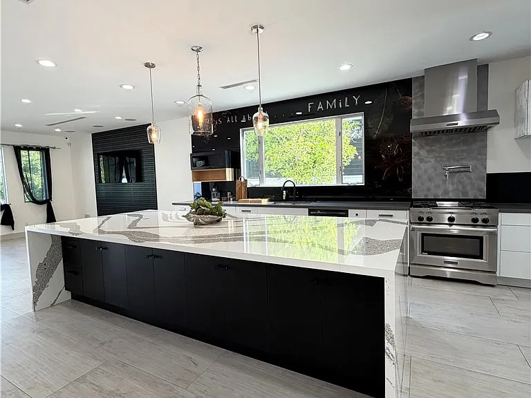 7067 Middlesbury Ridge Cir — Photo 12