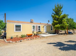 11167 Wagon Train Rd, Pinon Hills, CA 92371