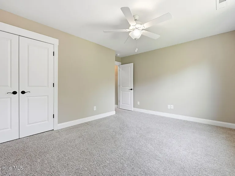 318 Dunston Rd — Photo 33