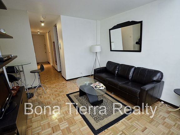 3rd image of 350 West 50th Street #6th Floor