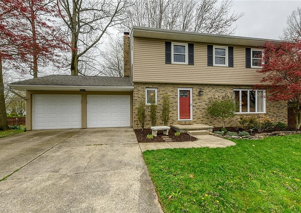 1st image of 557 Park Meadows Ct