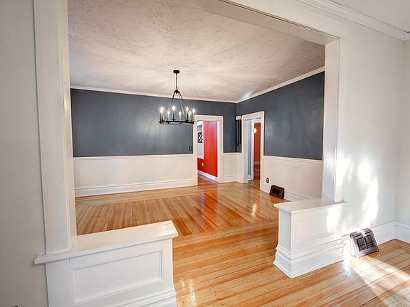 5th image of 908 Highland Ave