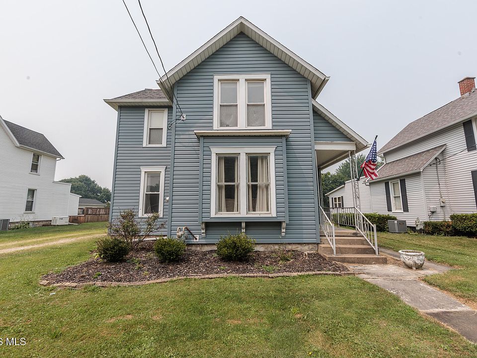 1st image of 118 Hickory St