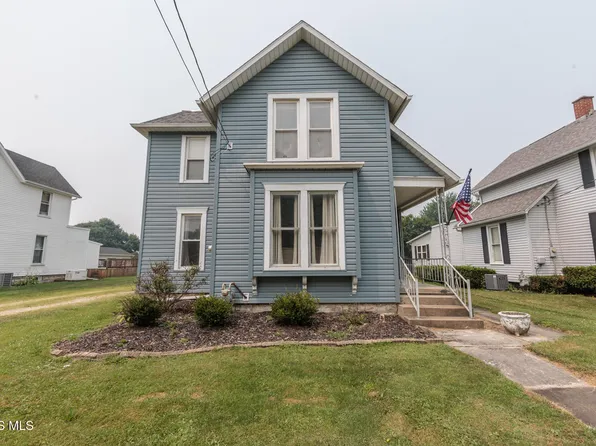 118 Hickory St, Bellevue, OH 44811