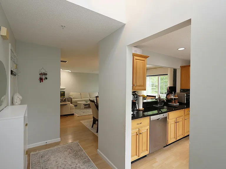633 Danbury Rd #22 — Photo 6