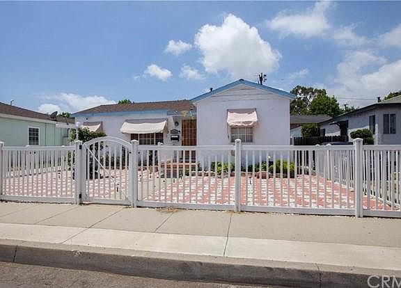 3rd image of 2125 Adriatic Ave
