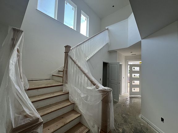 5th image of 1236 Linn Cove Ct Lot 174